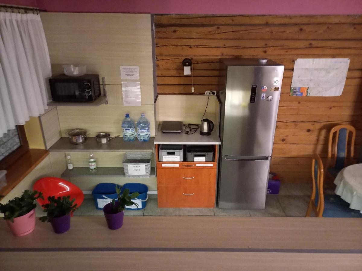 Pokoje Goscinne Jaga Kielce Esterno foto